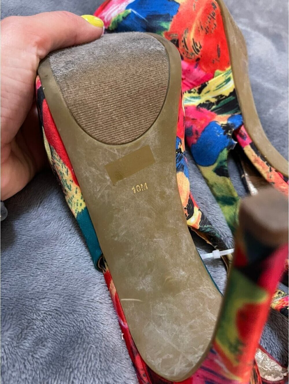 G by Guess | Women's Sz 10 | Guess Multicolor Slingback Peep-Toe Heels - Picture 3 of 10